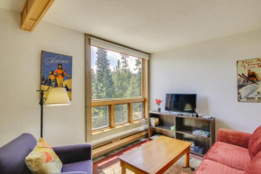 Centrally Located Big Sky Condo Ski, Hike, Bike!
